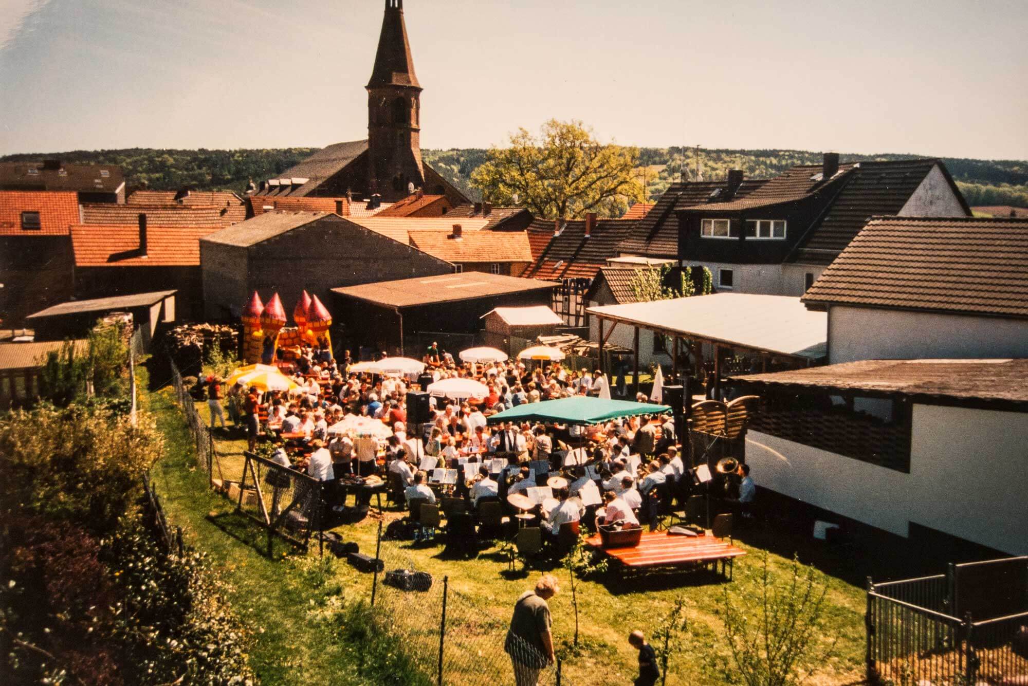 Erstes Hoffest mit Tag der offenen Tür